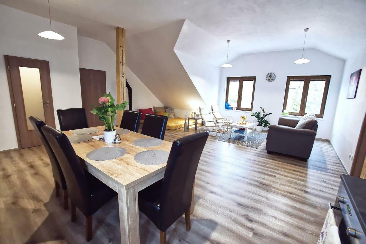 "U Capa" Krasny Apartman V Sedleci سيدليك المظهر الخارجي الصورة