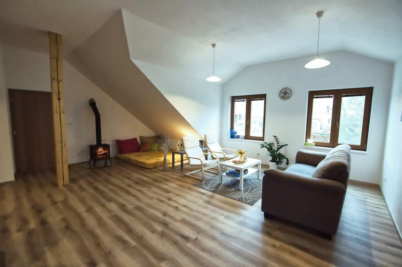 "U Capa" Krasny Apartman V Sedleci سيدليك المظهر الخارجي الصورة