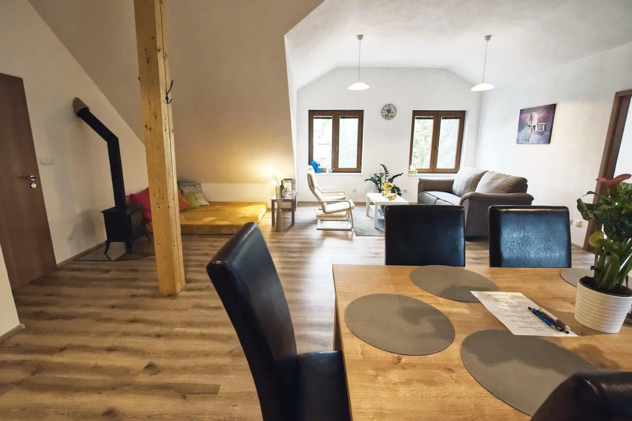 "U Capa" Krasny Apartman V Sedleci سيدليك المظهر الخارجي الصورة