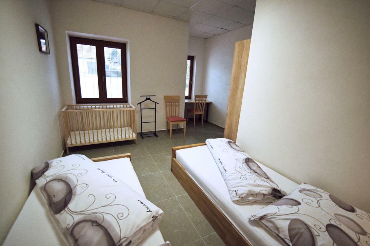"U Capa" Krasny Apartman V Sedleci سيدليك المظهر الخارجي الصورة