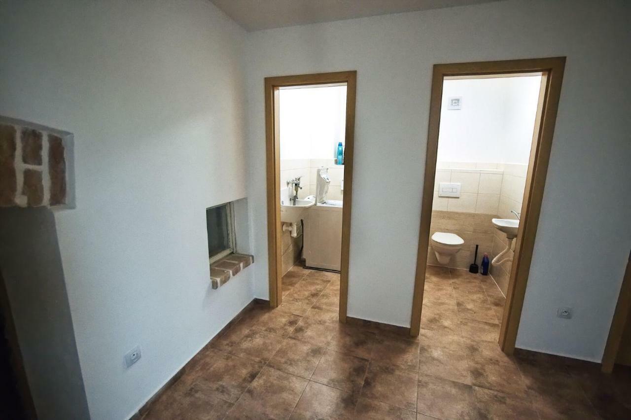 "U Capa" Krasny Apartman V Sedleci سيدليك المظهر الخارجي الصورة